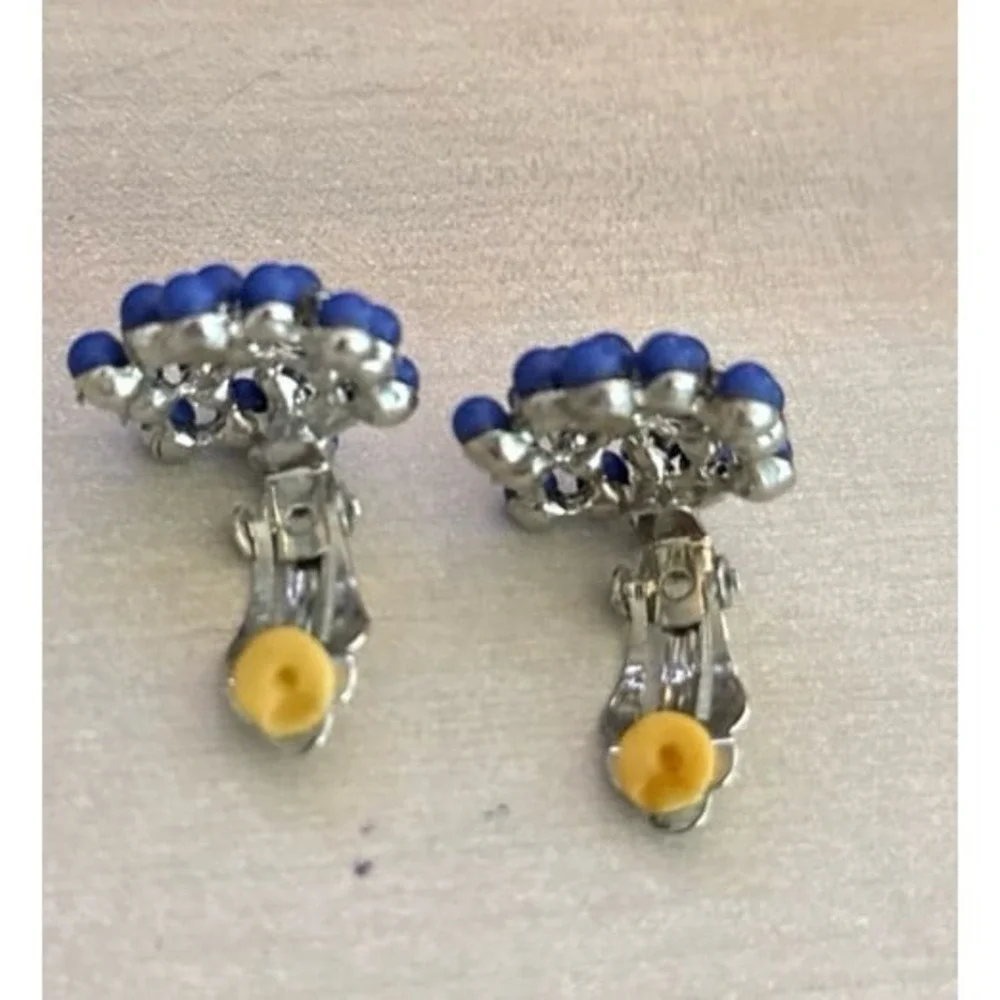 N/A vintage blue